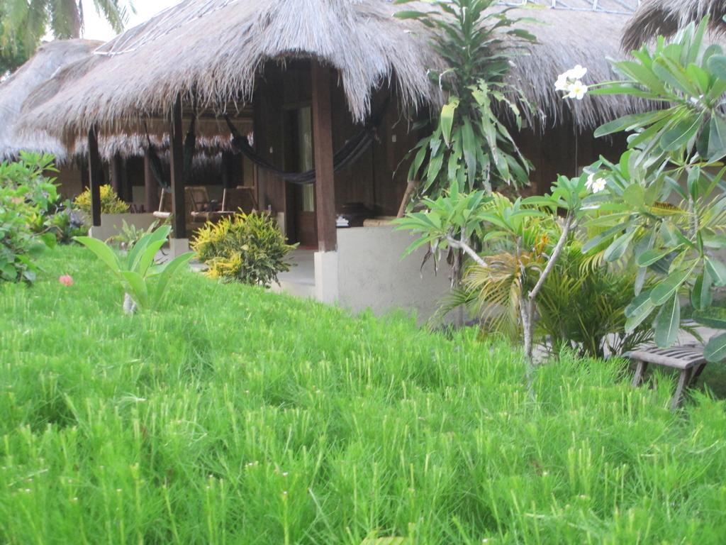 Selong Belanak Bungalows 외부 사진